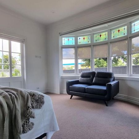 Central Auckland 5-Bedroom Villa With Free Parking 外观 照片