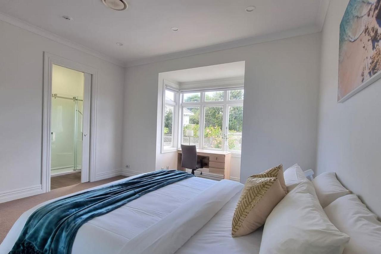 Central Auckland 5-Bedroom Villa With Free Parking 外观 照片